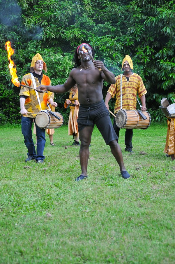 Evry Daily Photo - Cie Afrodite - Fete Mille et une Lumieres 078.jpg
